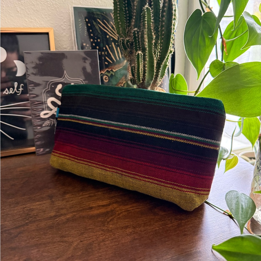 Ethnotek Padu Zipper Pouch